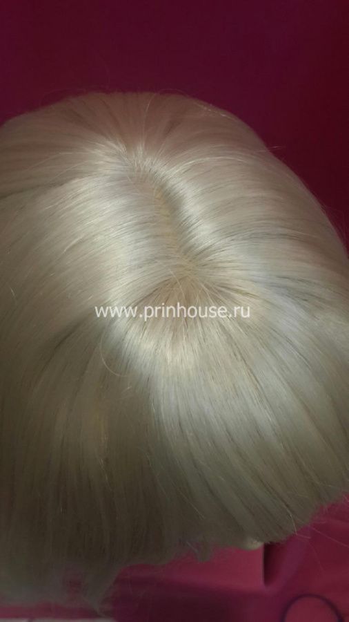 Фото Парик супер яркая блондинка волнистый с челкой #613 - магазин  "Домик Принцессы"