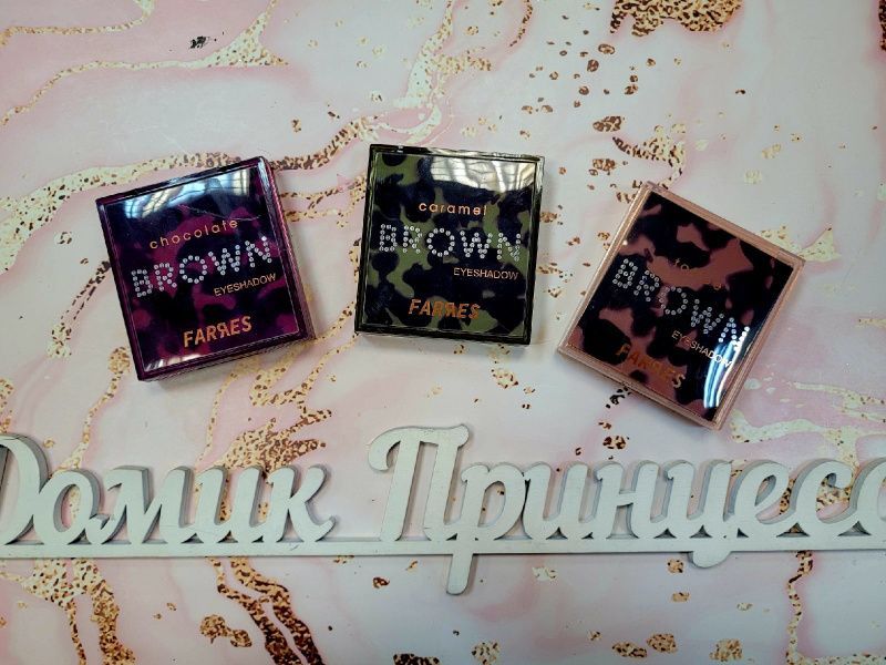 Фото Палетка теней  Farres Brown Chocolate 9 цветов с зеркалом - магазин  "Домик Принцессы"