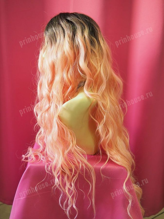 Фото Парик супер длинный с эффектом омбре розовый - магазин  "Домик Принцессы"