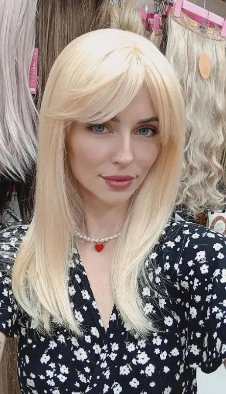 Фото Парик женский из натуральных волос на трессовой основе 45см, блондин - магазин  "Домик Принцессы"