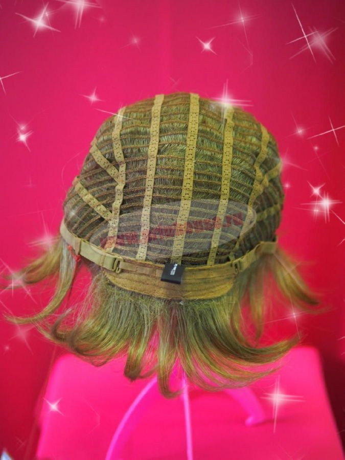 Фото Парик из натуральных волос на сетке короткий с челкой - магазин  "Домик Принцессы"