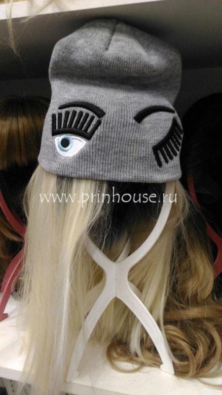 Фото Шапка стильная с глазами и ресницами серая - магазин  "Домик Принцессы"