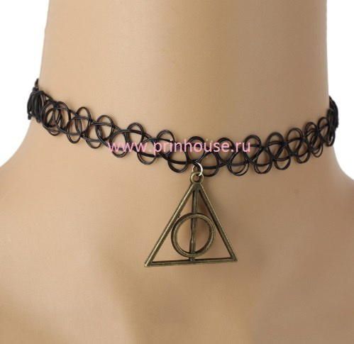 Фото Чокер с украшением треугольник - магазин  "Домик Принцессы"